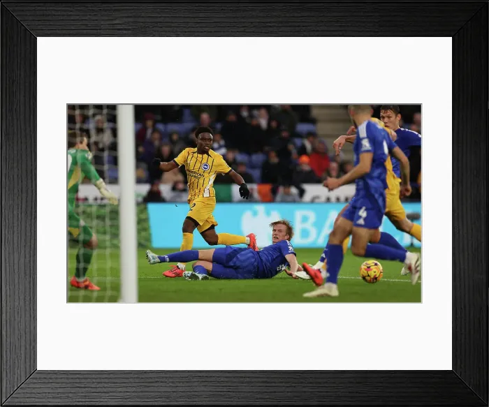 Framed Print : Leicester City v Brighton and Hove Albion Premier League 08DEC24 Framed Print : Leicester City v Brighton and Hove Albion Premier League 08DEC24