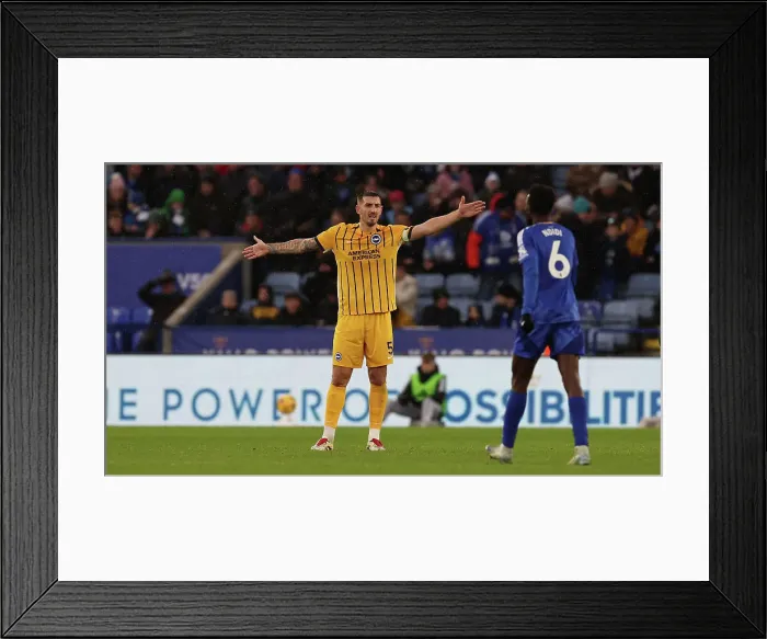 Framed Print : Leicester City v Brighton and Hove Albion Premier League 08DEC24 Framed Print : Leicester City v Brighton and Hove Albion Premier League 08DEC24