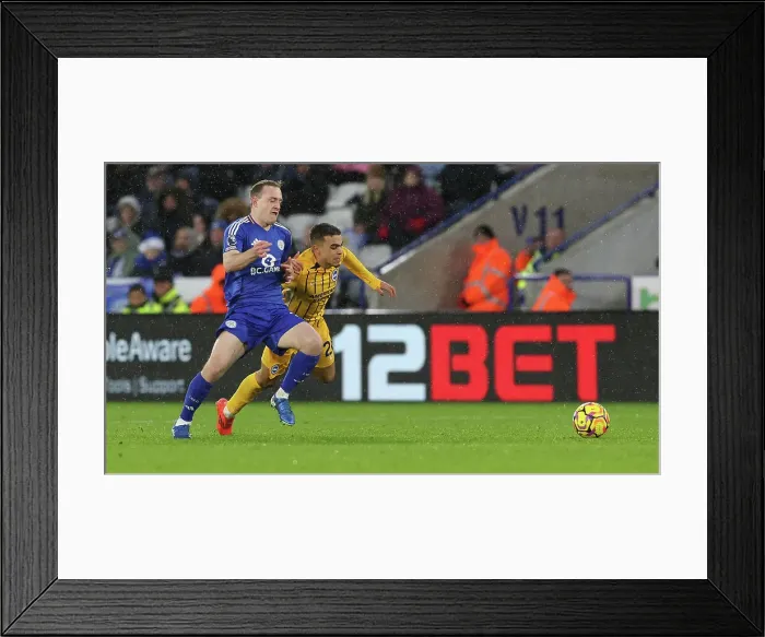 Framed Print : Leicester City v Brighton and Hove Albion Premier League 08DEC24 Framed Print : Leicester City v Brighton and Hove Albion Premier League 08DEC24