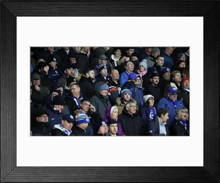 Framed Print : Leicester City v Brighton and Hove Albion Premier League 08DEC24 Framed Print : Leicester City v Brighton and Hove Albion Premier League 08DEC24