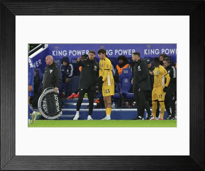 Framed Print : Leicester City v Brighton and Hove Albion Premier League 08DEC24 Framed Print : Leicester City v Brighton and Hove Albion Premier League 08DEC24