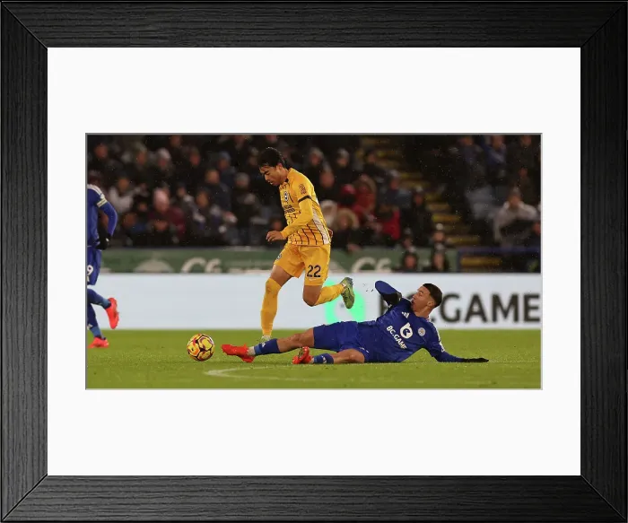 Framed Print : Leicester City v Brighton and Hove Albion Premier League 08DEC24 Framed Print : Leicester City v Brighton and Hove Albion Premier League 08DEC24