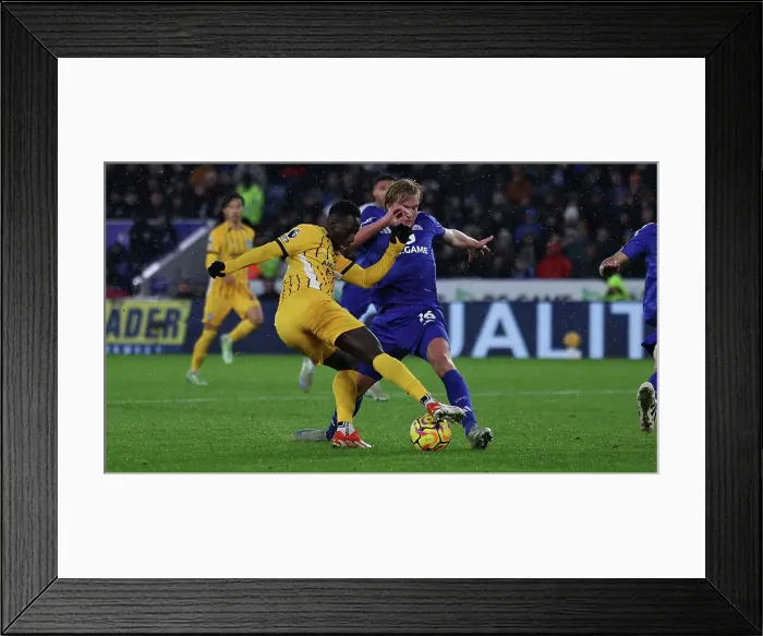 Framed Print : Leicester City v Brighton and Hove Albion Premier League 08DEC24 Framed Print : Leicester City v Brighton and Hove Albion Premier League 08DEC24