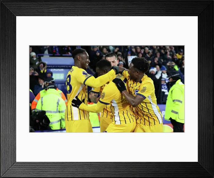 Framed Print : Leicester City v Brighton and Hove Albion Premier League 08DEC24 Framed Print : Leicester City v Brighton and Hove Albion Premier League 08DEC24