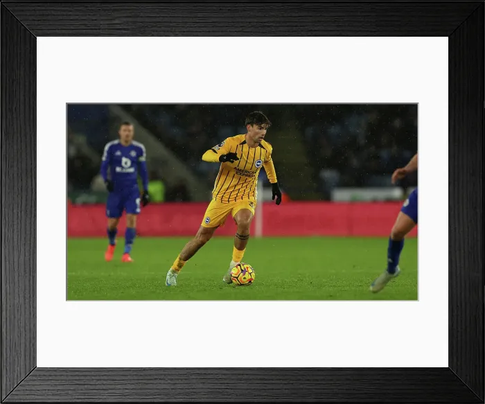 Framed Print : Leicester City v Brighton and Hove Albion Premier League 08DEC24 Framed Print : Leicester City v Brighton and Hove Albion Premier League 08DEC24