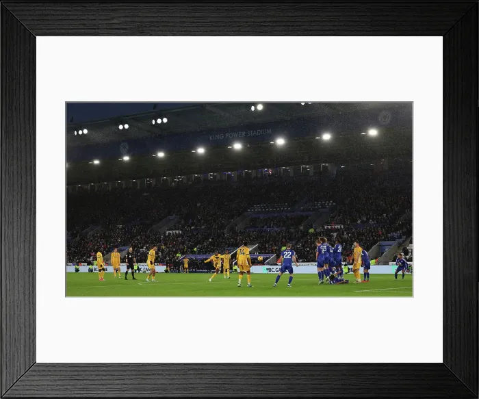 Framed Print : Leicester City v Brighton and Hove Albion Premier League 08DEC24 Framed Print : Leicester City v Brighton and Hove Albion Premier League 08DEC24