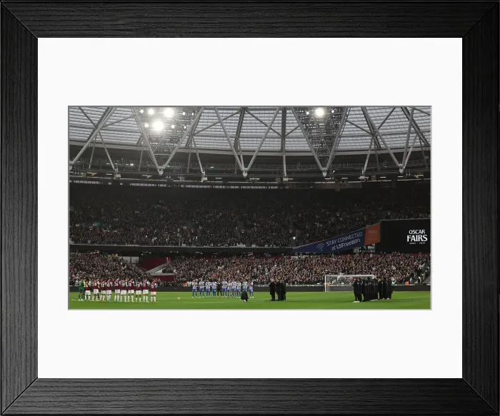 Framed Print : West Ham United v Brighton and Hove Albion Premier League 21DEC24 Framed Print : West Ham United v Brighton and Hove Albion Premier League 21DEC24