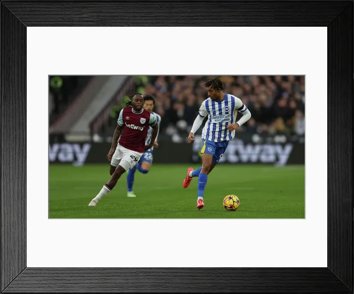 Framed Print : West Ham United v Brighton and Hove Albion Premier League 21DEC24 Framed Print : West Ham United v Brighton and Hove Albion Premier League 21DEC24