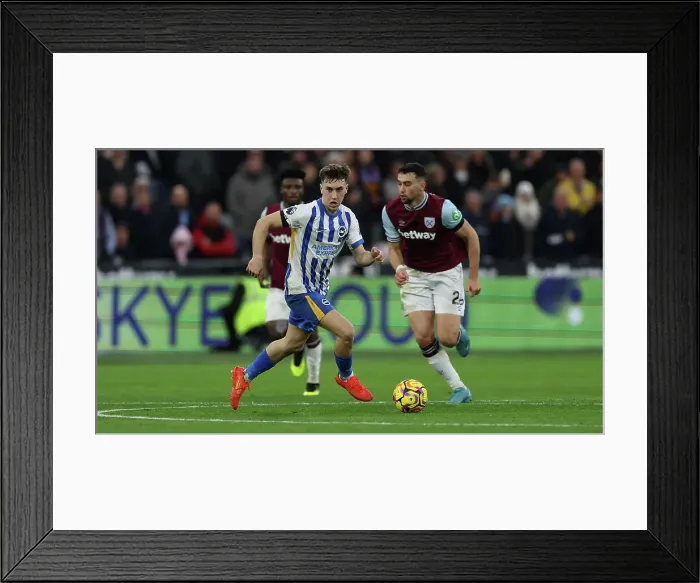 Framed Print : West Ham United v Brighton and Hove Albion Premier League 21DEC24 Framed Print : West Ham United v Brighton and Hove Albion Premier League 21DEC24