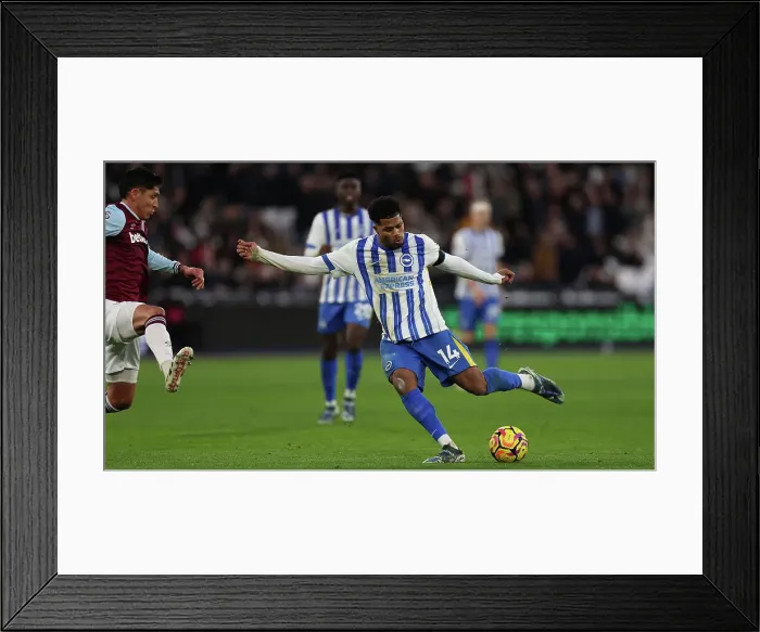Framed Print : West Ham United v Brighton and Hove Albion Premier League 21DEC24 Framed Print : West Ham United v Brighton and Hove Albion Premier League 21DEC24