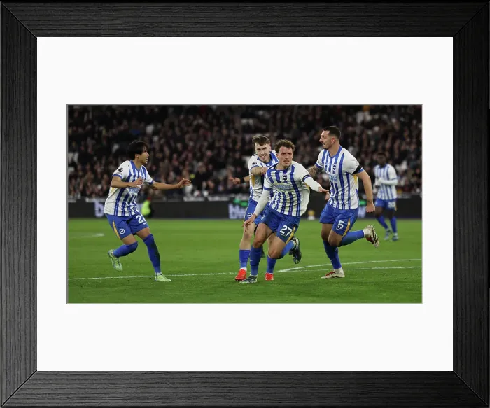 Framed Print : West Ham United v Brighton and Hove Albion Premier League 21DEC24 Framed Print : West Ham United v Brighton and Hove Albion Premier League 21DEC24