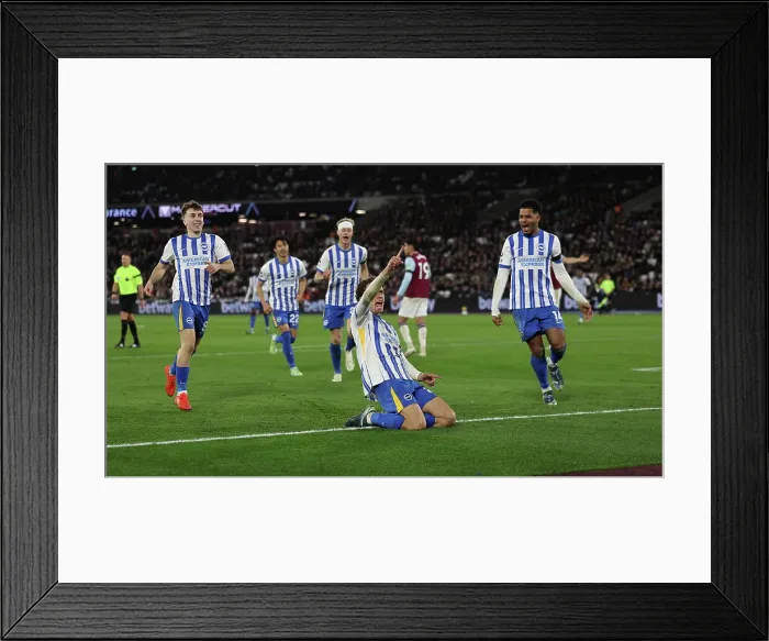 Framed Print : West Ham United v Brighton and Hove Albion Premier League 21DEC24 Framed Print : West Ham United v Brighton and Hove Albion Premier League 21DEC24