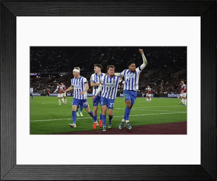 Framed Print : West Ham United v Brighton and Hove Albion Premier League 21DEC24 Framed Print : West Ham United v Brighton and Hove Albion Premier League 21DEC24