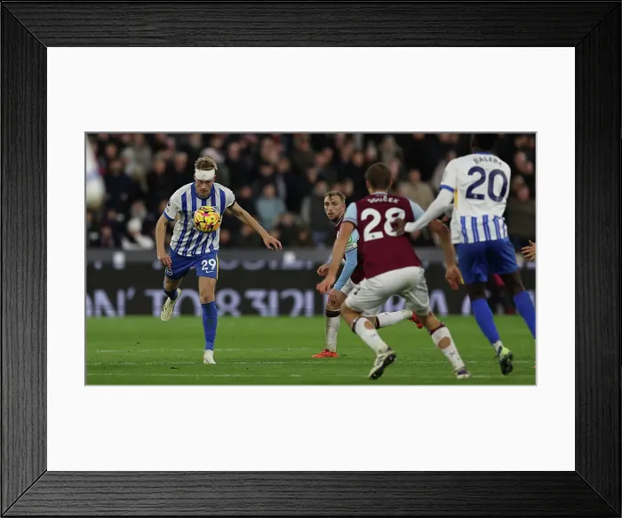 Framed Print : West Ham United v Brighton and Hove Albion Premier League 21DEC24 Framed Print : West Ham United v Brighton and Hove Albion Premier League 21DEC24