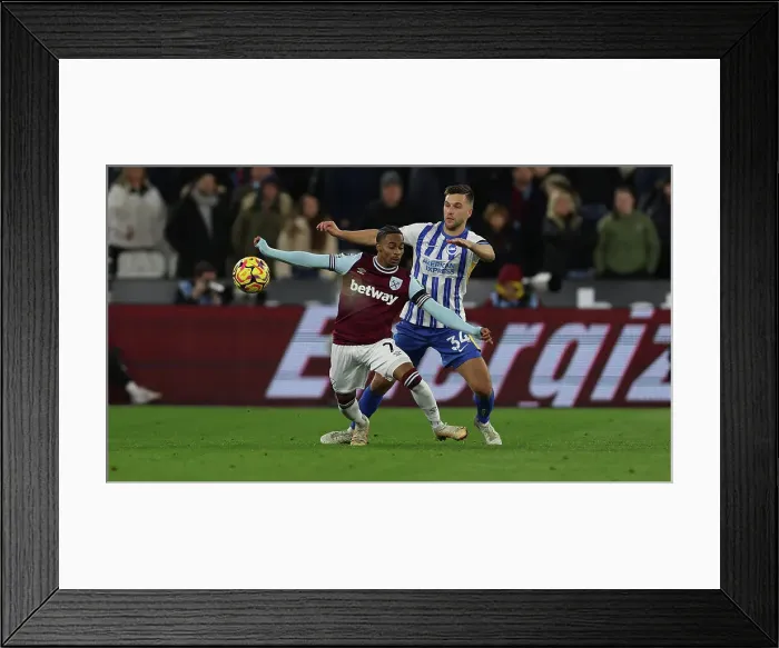 Framed Print : West Ham United v Brighton and Hove Albion Premier League 21DEC24 Framed Print : West Ham United v Brighton and Hove Albion Premier League 21DEC24