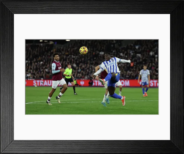 Framed Print : West Ham United v Brighton and Hove Albion Premier League 21DEC24 Framed Print : West Ham United v Brighton and Hove Albion Premier League 21DEC24