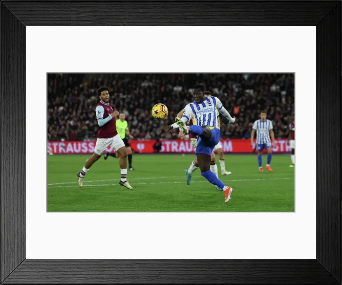 Framed Print : West Ham United v Brighton and Hove Albion Premier League 21DEC24 Framed Print : West Ham United v Brighton and Hove Albion Premier League 21DEC24