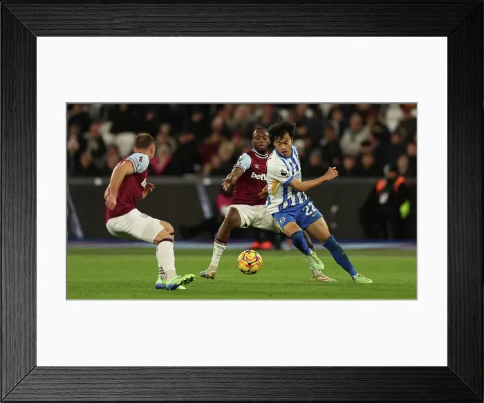 Framed Print : West Ham United v Brighton and Hove Albion Premier League 21DEC24 Framed Print : West Ham United v Brighton and Hove Albion Premier League 21DEC24