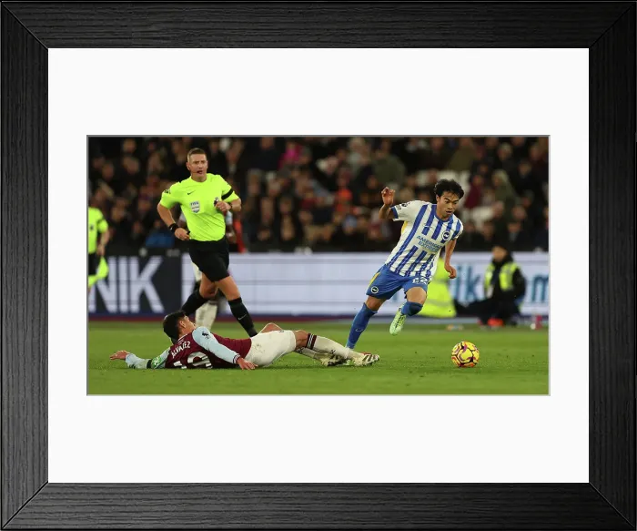 Framed Print : West Ham United v Brighton and Hove Albion Premier League 21DEC24 Framed Print : West Ham United v Brighton and Hove Albion Premier League 21DEC24