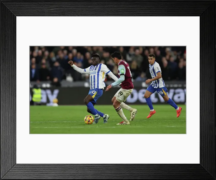 Framed Print : West Ham United v Brighton and Hove Albion Premier League 21DEC24 Framed Print : West Ham United v Brighton and Hove Albion Premier League 21DEC24