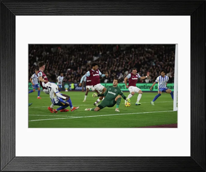 Framed Print : West Ham United v Brighton and Hove Albion Premier League 21DEC24 Framed Print : West Ham United v Brighton and Hove Albion Premier League 21DEC24
