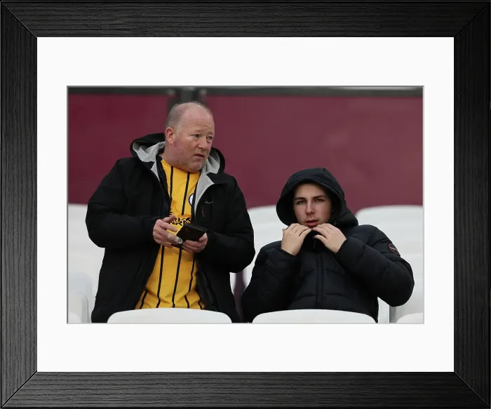 Framed Print : West Ham United v Brighton and Hove Albion Premier League 21DEC24 Framed Print : West Ham United v Brighton and Hove Albion Premier League 21DEC24