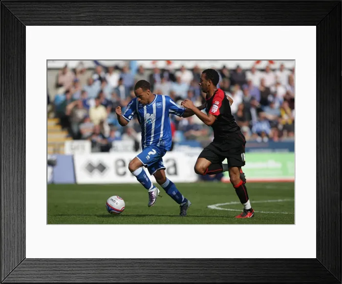 Framed Print : Brighton & Hove Albion vs AFC Bournemouth: 2010-11 Home Games Framed Print : Brighton & Hove Albion vs AFC Bournemouth: 2010-11 Home Games