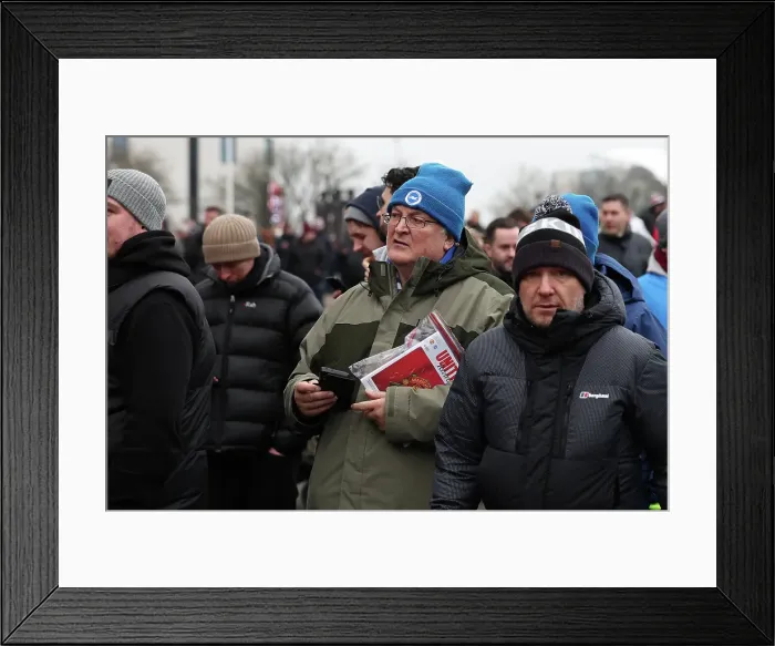 Framed Print : Manchester United v Brighton and Hove Albion Premier League 19JAN25 Framed Print : Manchester United v Brighton and Hove Albion Premier League 19JAN25