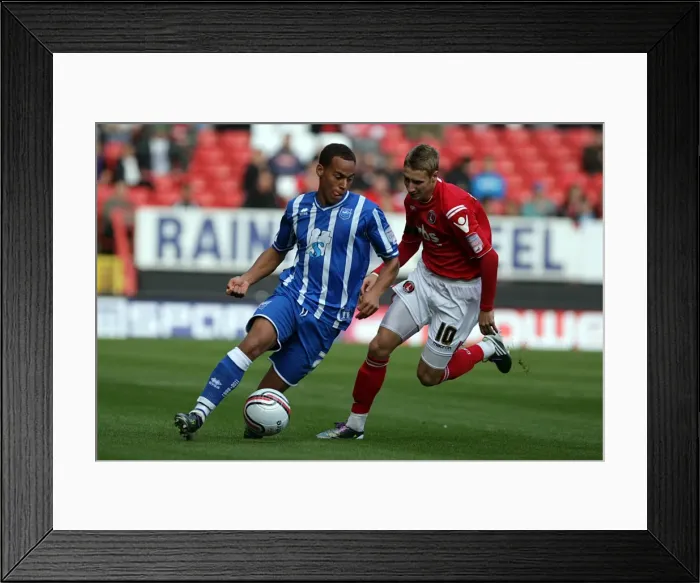 Framed Print : Brighton & Hove Albion Away at Charlton Athletic: 2010-11 Season