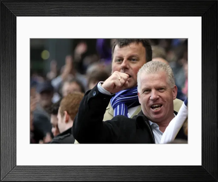 Framed Print : Brighton & Hove Albion FC: Away Game at Charlton Athletic (2010) - Crowd Shots Framed Print : Brighton & Hove Albion FC: Away Game at Charlton Athletic (2010) - Crowd Shots