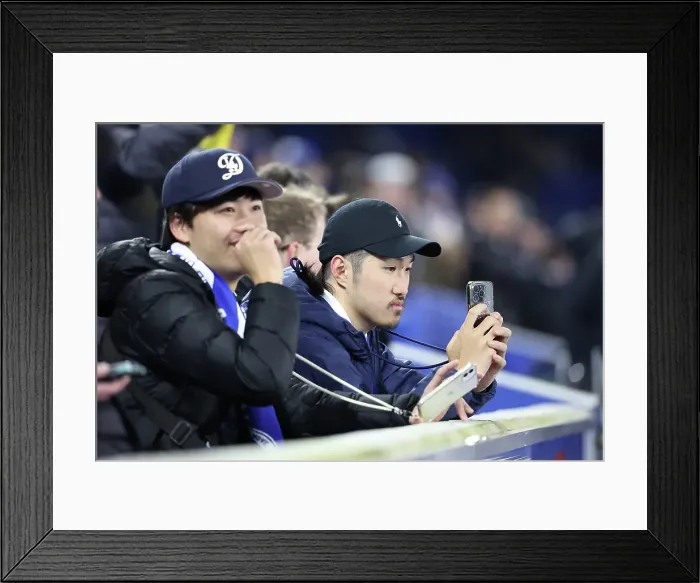 Framed Print : Brighton and Hove Albion v Chelsea FA Cup 5th Round 05FEB25 Framed Print : Brighton and Hove Albion v Chelsea FA Cup 5th Round 05FEB25