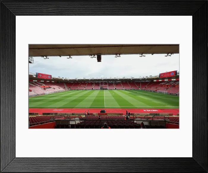 Framed Print : Southampton and Brighton and Hove Albion Premier League 22FEB25 Framed Print : Southampton and Brighton and Hove Albion Premier League 22FEB25