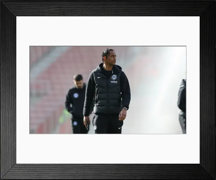 Framed Print : Southampton and Brighton and Hove Albion Premier League 22FEB25 Framed Print : Southampton and Brighton and Hove Albion Premier League 22FEB25