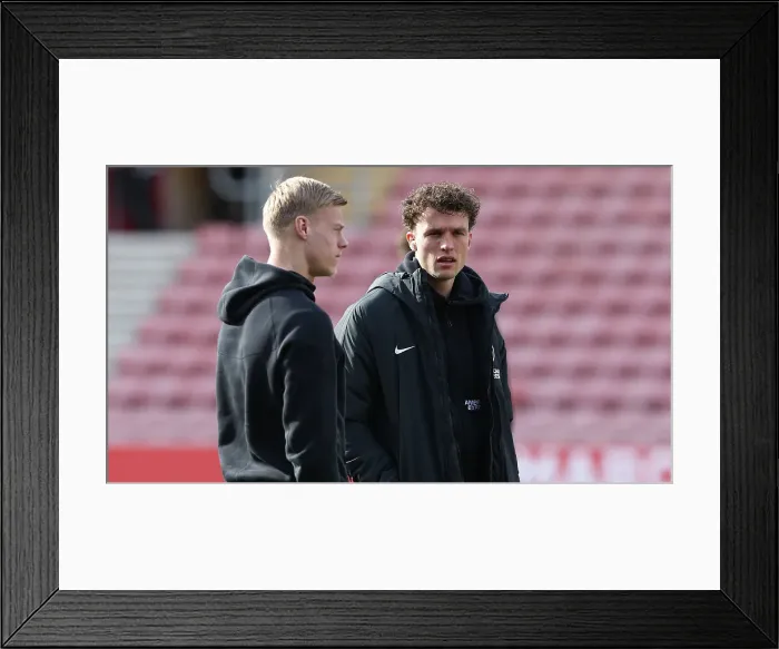 Framed Print : Southampton and Brighton and Hove Albion Premier League 22FEB25 Framed Print : Southampton and Brighton and Hove Albion Premier League 22FEB25