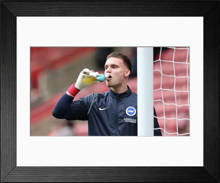 Framed Print : Southampton and Brighton and Hove Albion Premier League 22FEB25 Framed Print : Southampton and Brighton and Hove Albion Premier League 22FEB25