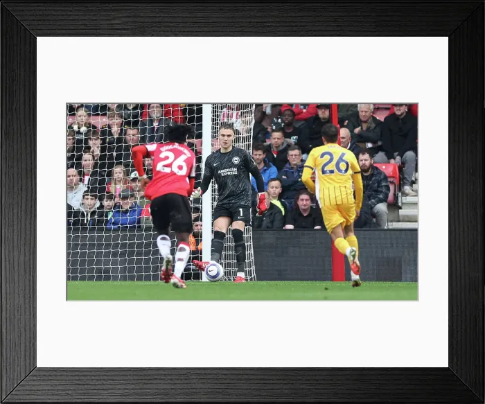 Framed Print : Southampton and Brighton and Hove Albion Premier League 22FEB25 Framed Print : Southampton and Brighton and Hove Albion Premier League 22FEB25