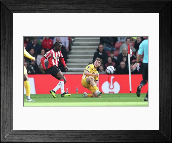 Framed Print : Southampton and Brighton and Hove Albion Premier League 22FEB25 Framed Print : Southampton and Brighton and Hove Albion Premier League 22FEB25
