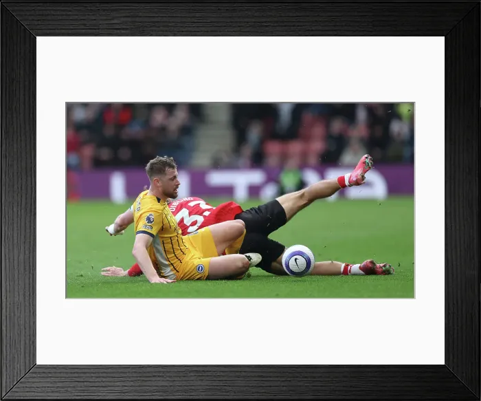 Framed Print : Southampton and Brighton and Hove Albion Premier League 22FEB25 Framed Print : Southampton and Brighton and Hove Albion Premier League 22FEB25