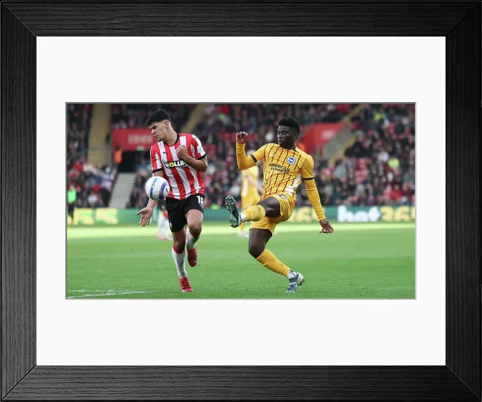 Framed Print : Southampton and Brighton and Hove Albion Premier League 22FEB25 Framed Print : Southampton and Brighton and Hove Albion Premier League 22FEB25