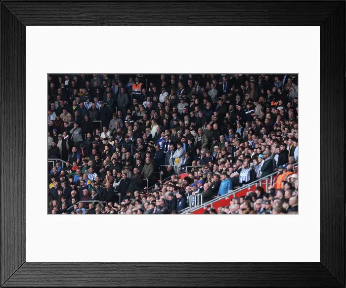 Framed Print : Southampton and Brighton and Hove Albion Premier League 22FEB25 Framed Print : Southampton and Brighton and Hove Albion Premier League 22FEB25