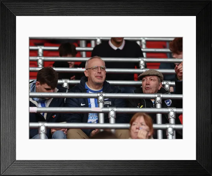 Framed Print : Southampton and Brighton and Hove Albion Premier League 22FEB25 Framed Print : Southampton and Brighton and Hove Albion Premier League 22FEB25