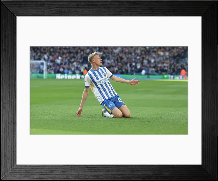 Framed Print : Brighton and Hove Albion v Fulham Premier League 08MAR25 Framed Print : Brighton and Hove Albion v Fulham Premier League 08MAR25