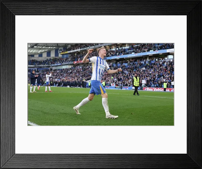 Framed Print : Brighton and Hove Albion v Fulham Premier League 08MAR25 Framed Print : Brighton and Hove Albion v Fulham Premier League 08MAR25