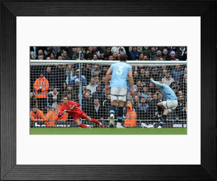 Framed Print : Manchester City v Brighton and Hove Albion Premier League 15MAR25 Framed Print : Manchester City v Brighton and Hove Albion Premier League 15MAR25