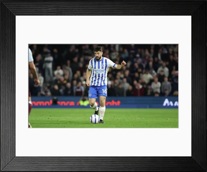 Framed Print : Brighton and Hove Albion v Aston Villa Premier League 02APR25 Framed Print : Brighton and Hove Albion v Aston Villa Premier League 02APR25