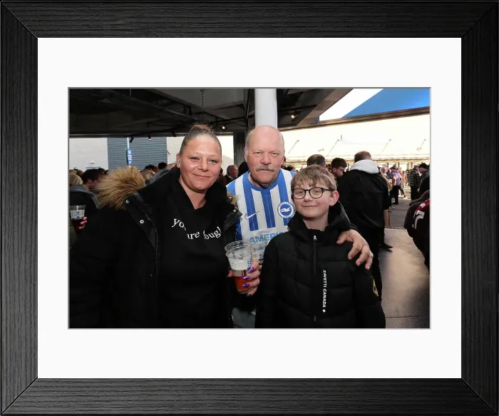 Framed Print : Brighton and Hove Albion v Aston Villa Premier League 02APR25 Framed Print : Brighton and Hove Albion v Aston Villa Premier League 02APR25