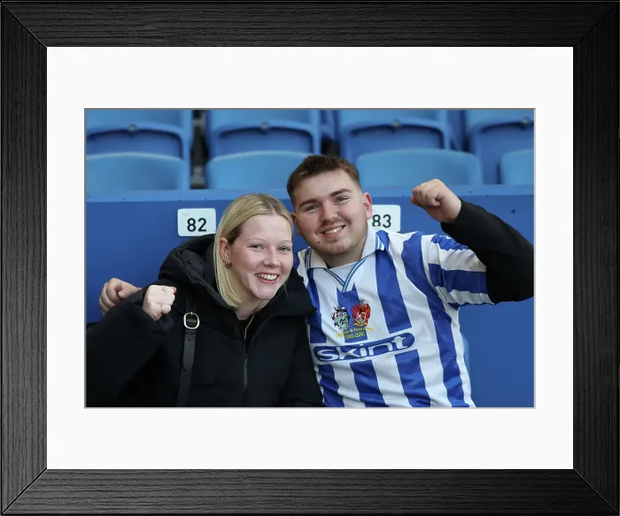 Framed Print : Brighton and Hove Albion v Aston Villa Premier League 02APR25 Framed Print : Brighton and Hove Albion v Aston Villa Premier League 02APR25