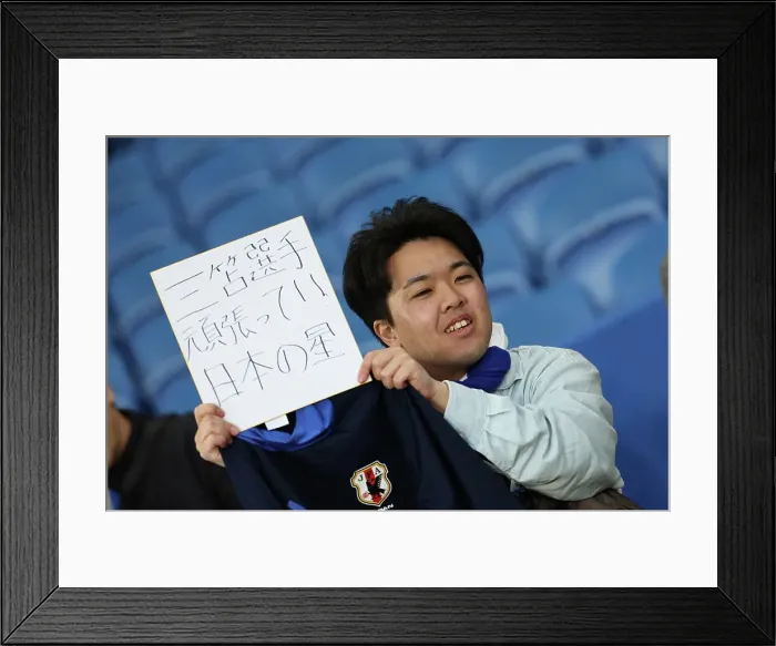 Framed Print : Brighton and Hove Albion v Aston Villa Premier League 02APR25 Framed Print : Brighton and Hove Albion v Aston Villa Premier League 02APR25