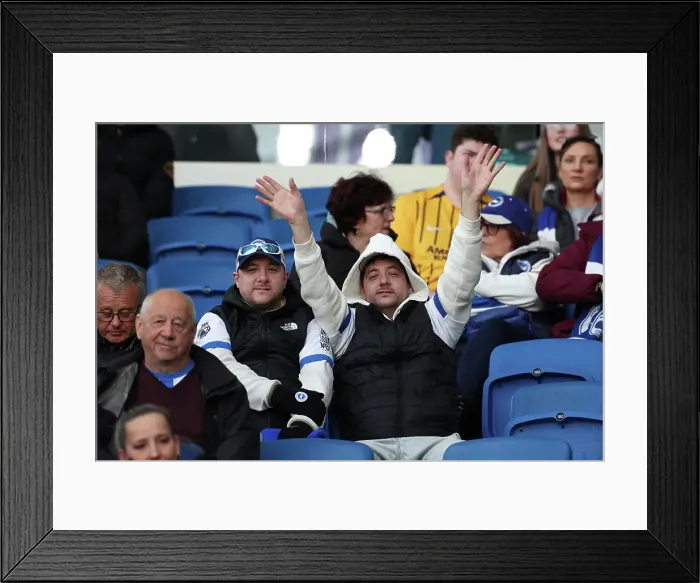 Framed Print : Brighton and Hove Albion v Aston Villa Premier League 02APR25 Framed Print : Brighton and Hove Albion v Aston Villa Premier League 02APR25