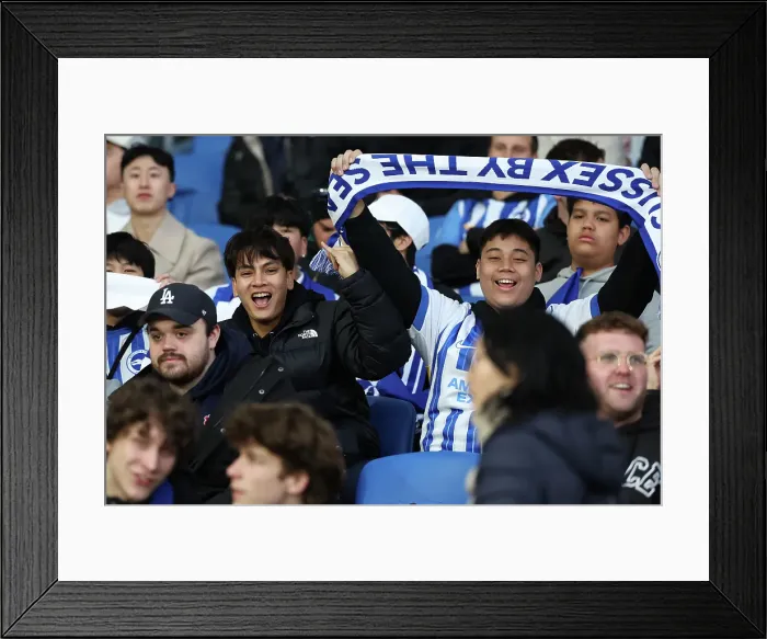 Framed Print : Brighton and Hove Albion v Aston Villa Premier League 02APR25 Framed Print : Brighton and Hove Albion v Aston Villa Premier League 02APR25